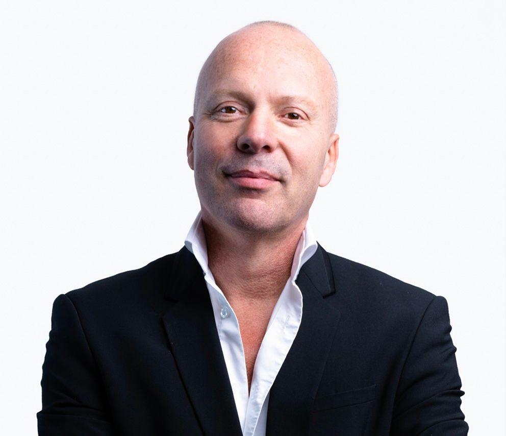 William Brand: Millionaires fight over his light sculptures and designer lighting